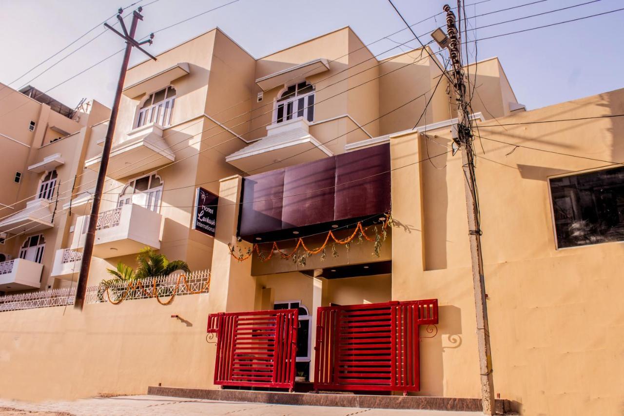 Hotel Lav Kush International Varanasi Ngoại thất bức ảnh