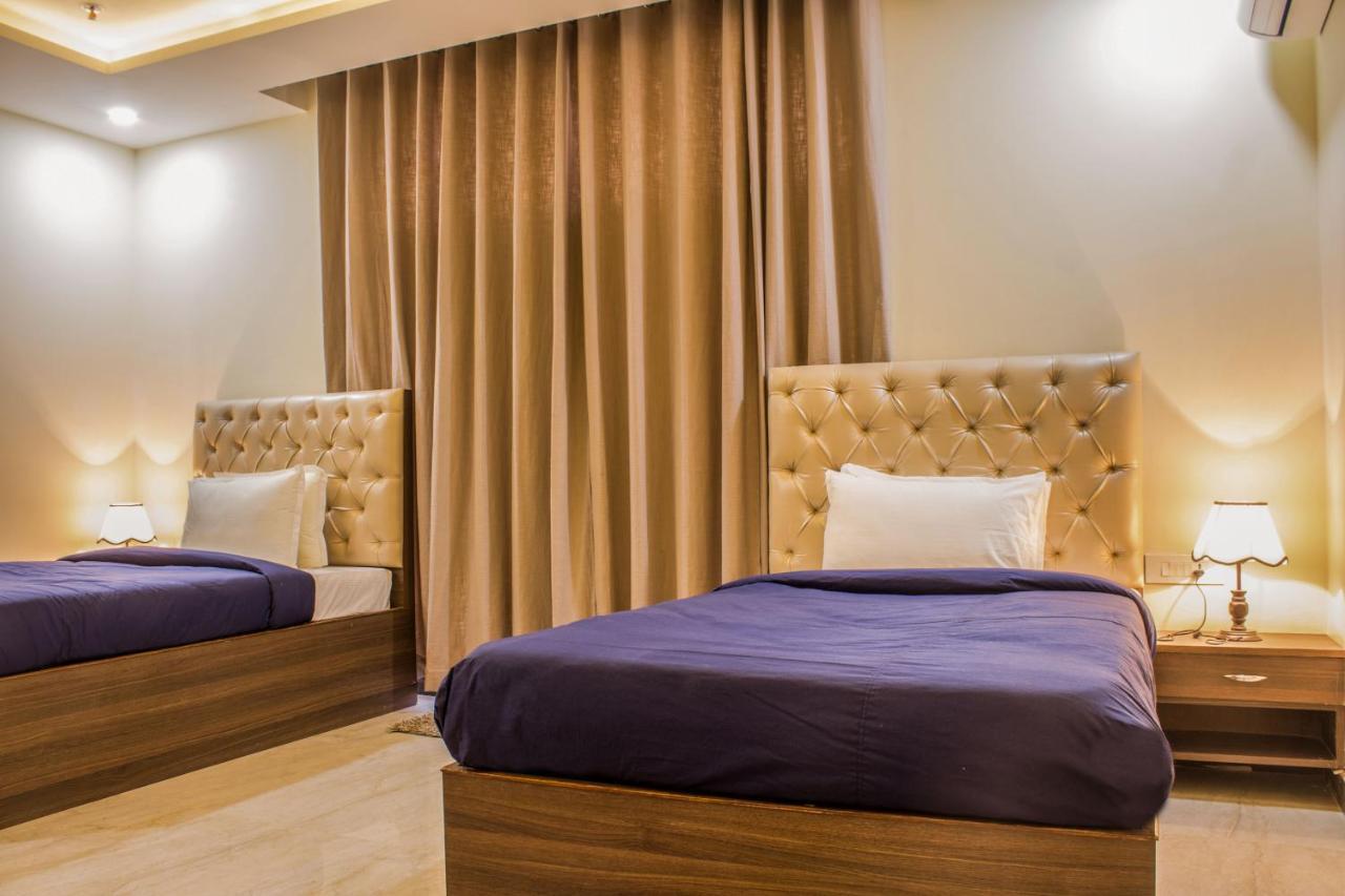 Hotel Lav Kush International Varanasi Ngoại thất bức ảnh